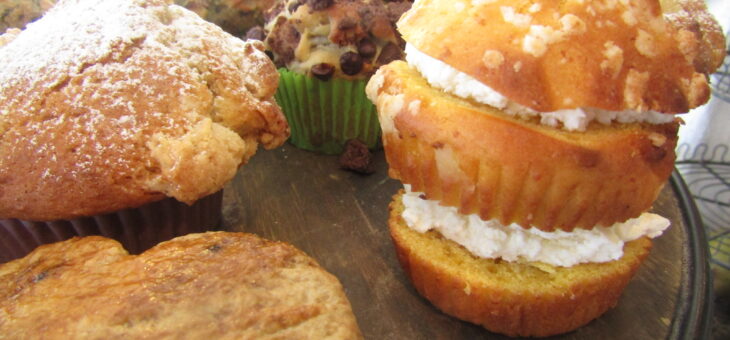 近日モモスイーツ　今日は粉雪かきとちゅう